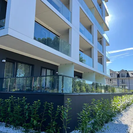 דירה Sky Garden Z Prywatnym Ogrodem I Tarasem, Oddzielna Sypialnia, Dzienny Z Aneksem Kuchennym, Blisko Plazy מידזיזדרויה